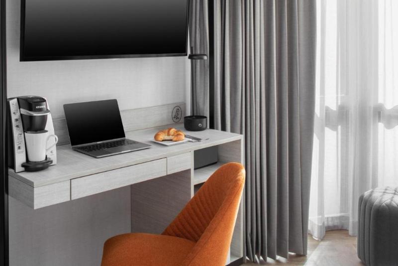 适合残疾人士使用的带超级大床的标准间, Voco Times Square South New York, An Ihg