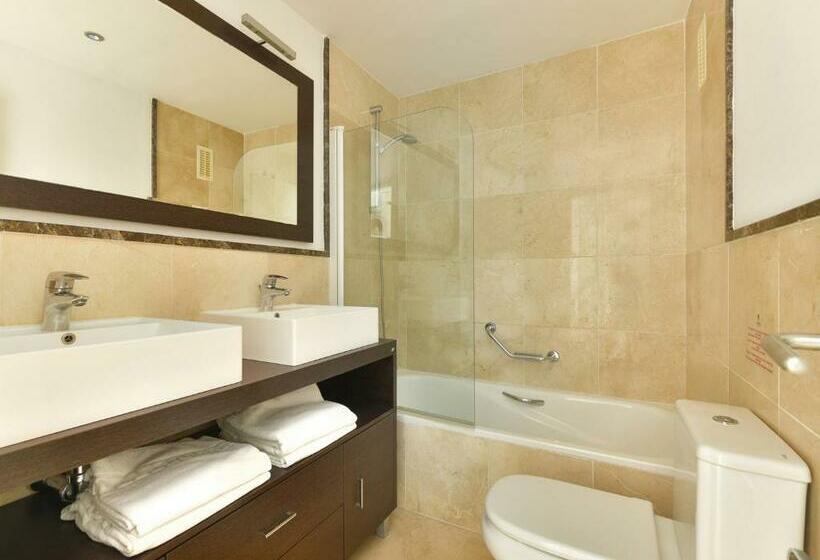 דירת 2 חדרי שינה בצד עם נוף לים, Olée Nerja Holiday Rentals By Fuerte Group