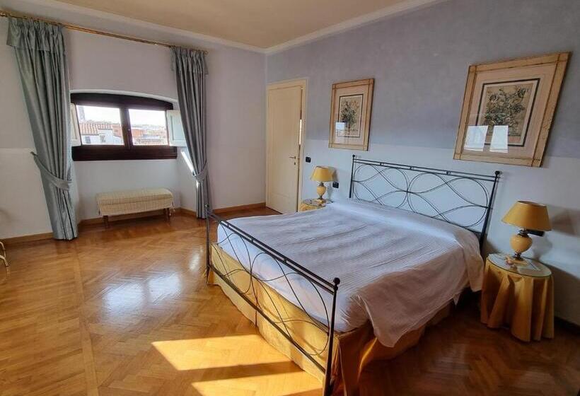 1 Bedroom Apartment City View, Palazzo Gamba Apartments Al Duomo