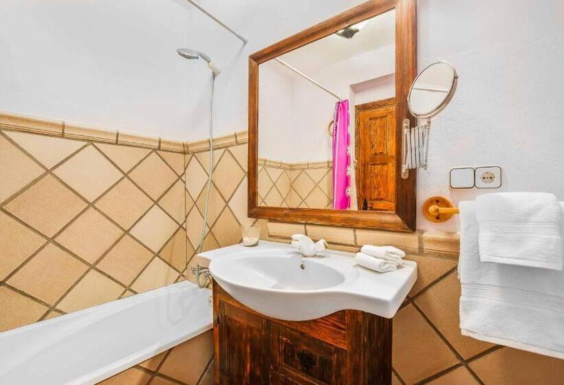 וילה בת 3 חדרי שינה, Villa Capistrano