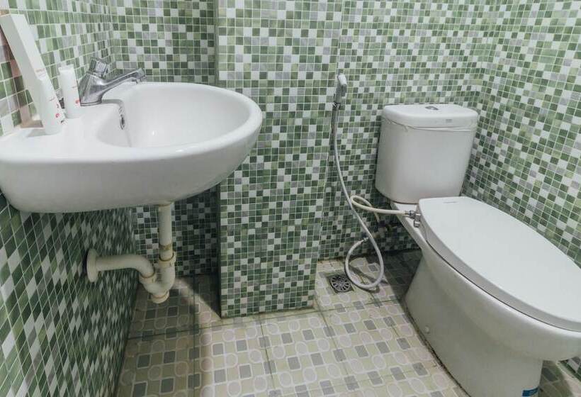 חדר סטנדרט, Satria Guest House By Oyo Rooms