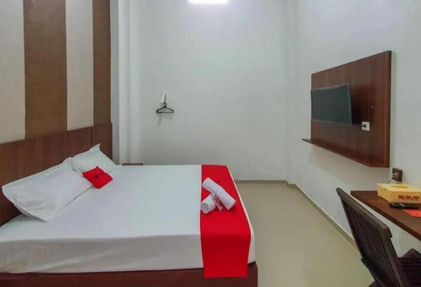 Номер Economy, Reddoorz Near Stasiun Purwosari