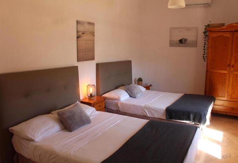 패밀리 룸, La Zubia , Granada