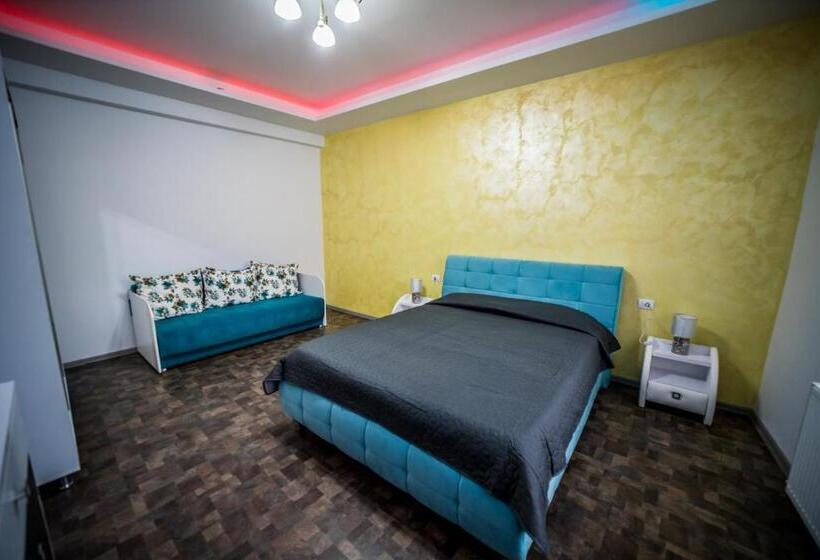 ファミリールーム, Cazare Gallamar