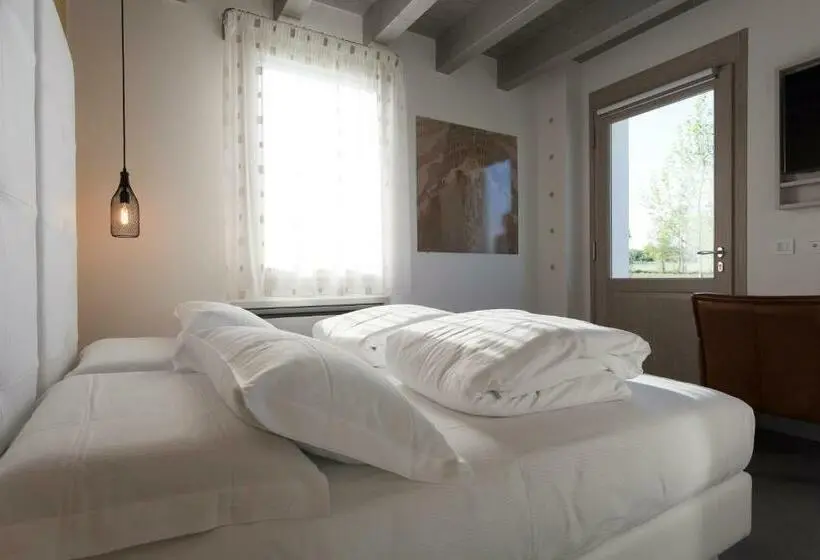 ガーデンビュースタンダードルーム, Agriturismo Redó