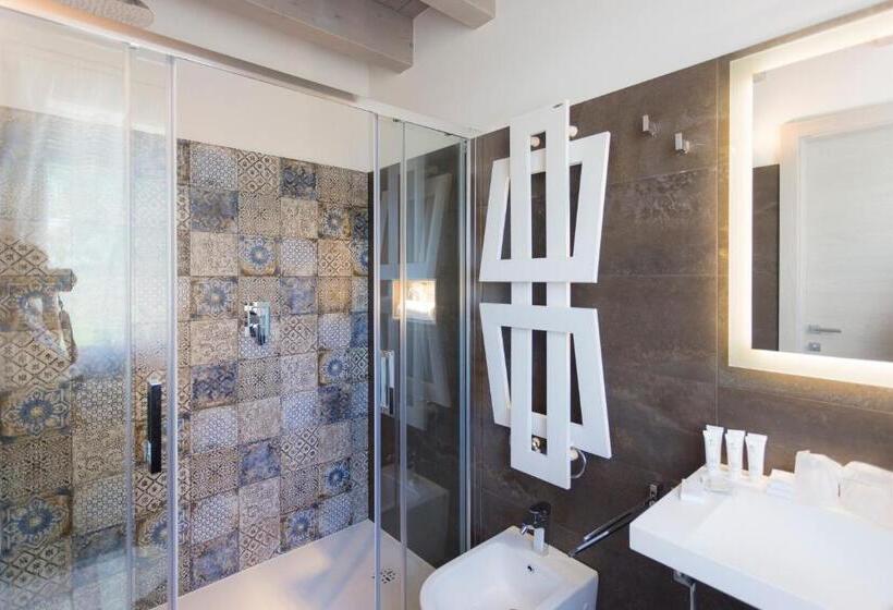 غرفة قياسية مطلّة علي الحديقة, Agriturismo Redó