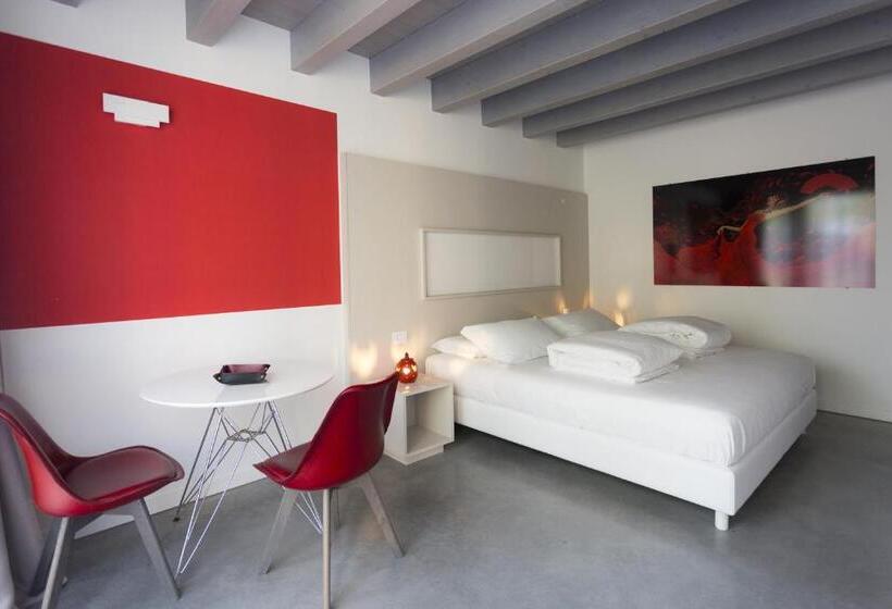 غرفة ديلوكس سرير كينج, Agriturismo Redó