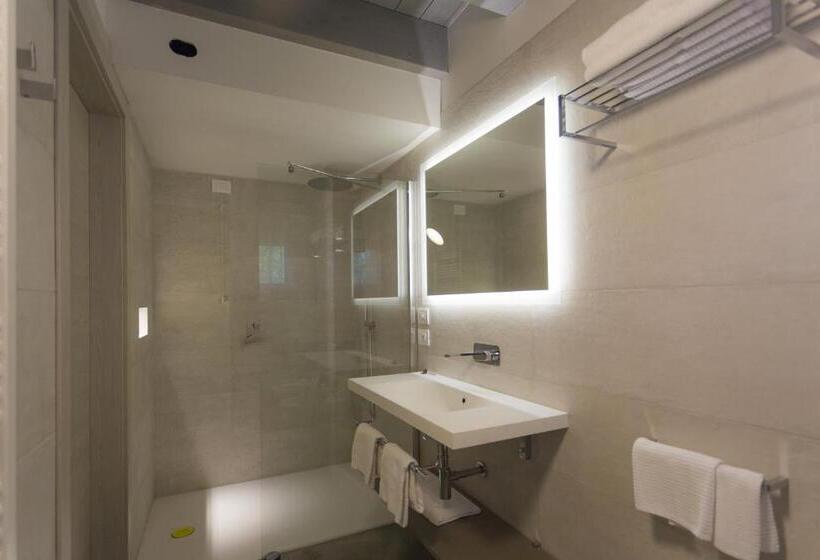 غرفة ديلوكس سرير كينج, Agriturismo Redó