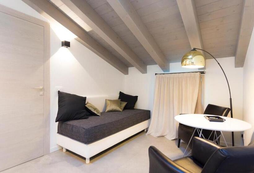 جناح عائلي, Agriturismo Redó