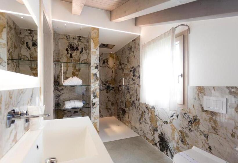 جناح عائلي, Agriturismo Redó