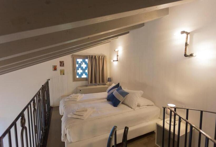 ガーデンビューファミリールーム, Agriturismo Redó