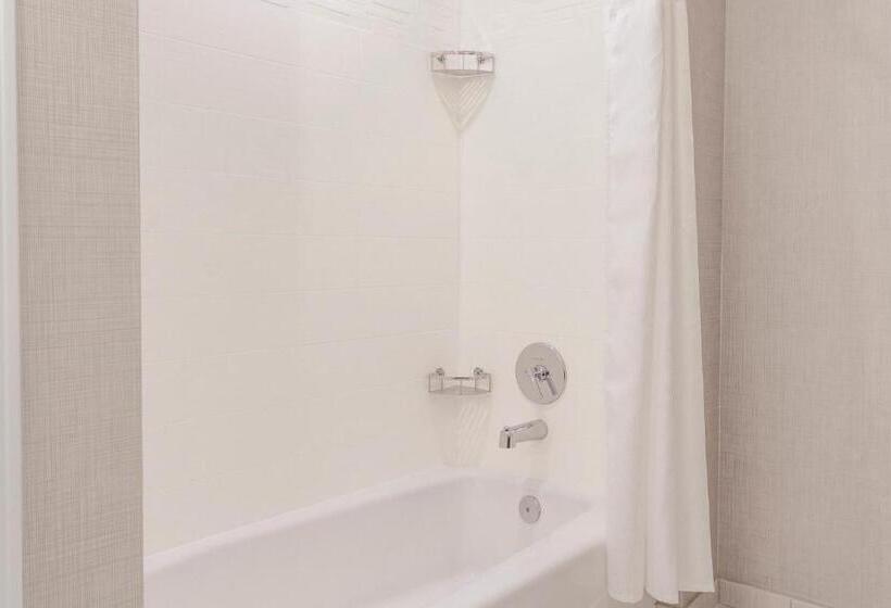 מיטת קינג בסוויטה, Residence Inn By Marriott Loma Linda Redlands