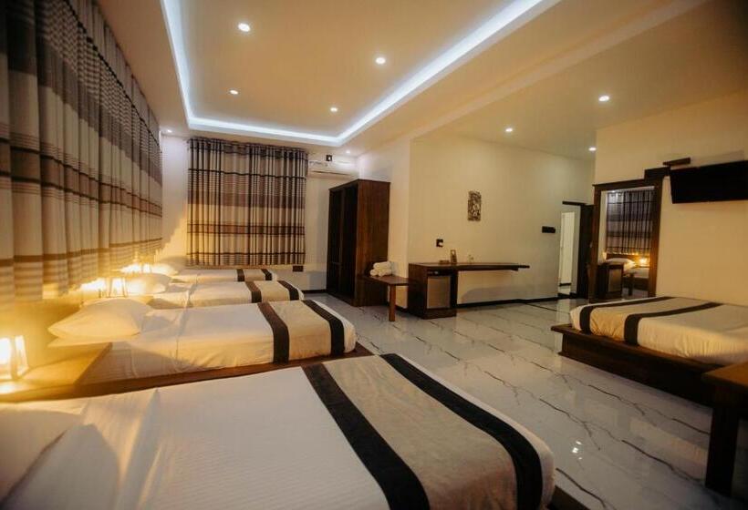 Семейный Номер Вид на Сад, Supreme Dambulla