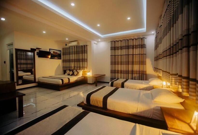 Семейный Номер Вид на Сад, Supreme Dambulla