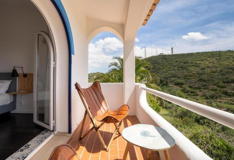 غرفة قياسية مطلّة علي البحر مزوَّدة بشُرفة, B&b Casa Do Cerro