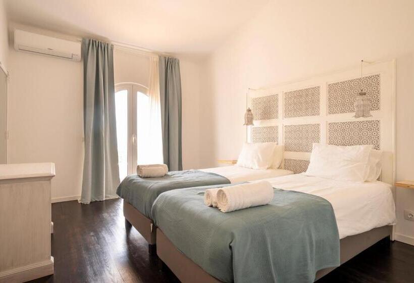 חדר סטנדרט נוף לים עם מרפסת, B&b Casa Do Cerro