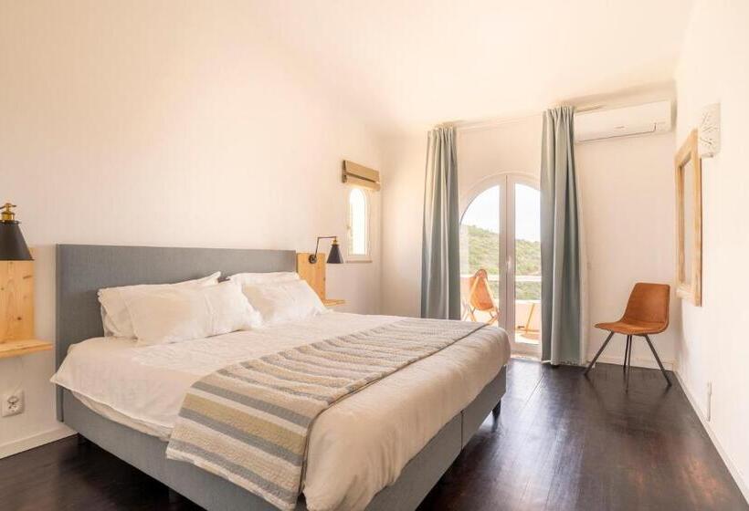 חדר סטנדרט נוף לים עם מרפסת, B&b Casa Do Cerro