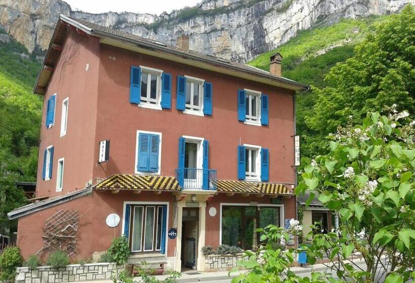 Четырехместный Номер Стандарт, Le Jorjane