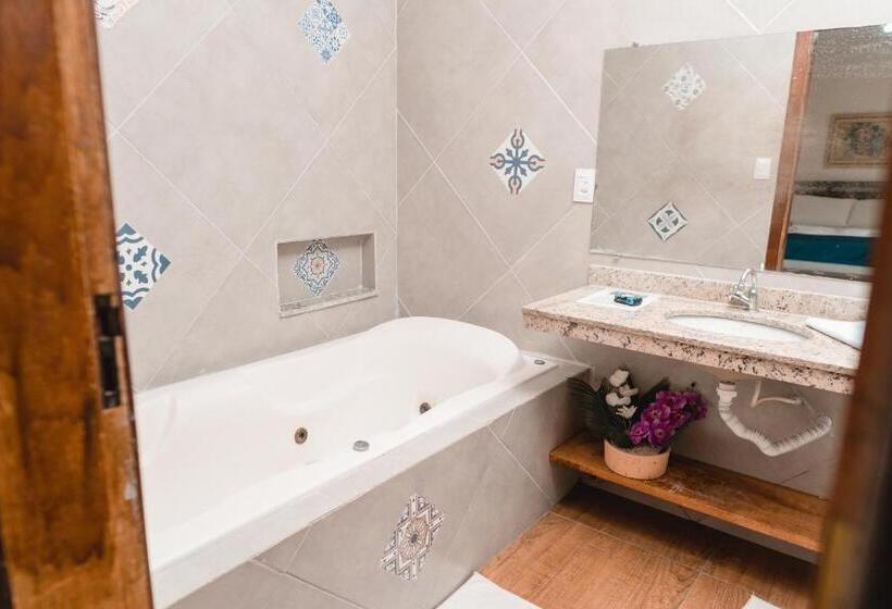 غرفة ديلوكس, Pousada Adega Cipo