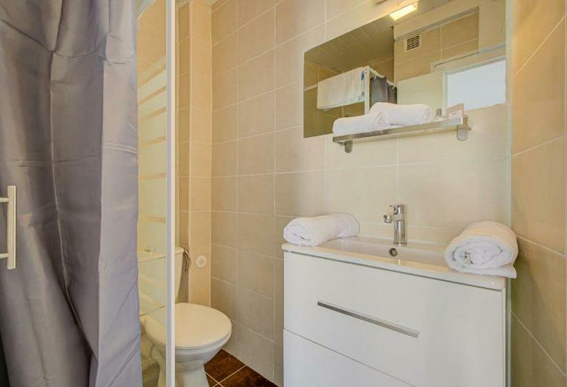 اتاق استاندارد با بالکن, Des Calanques