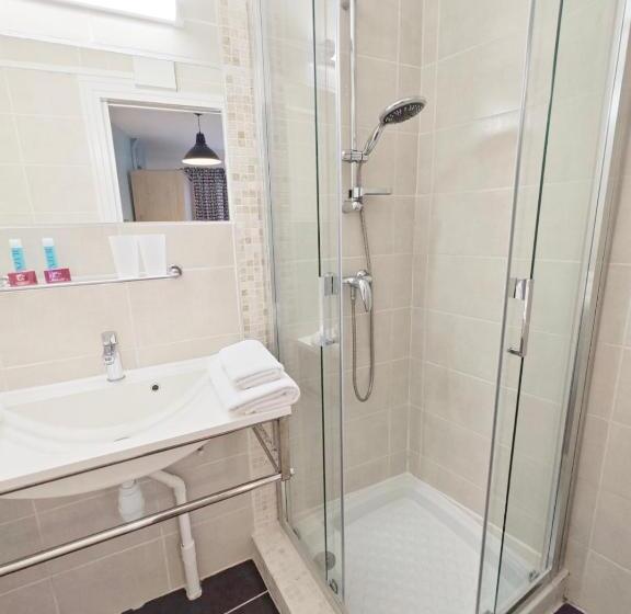 اتاق استاندارد با بالکن, Des Calanques