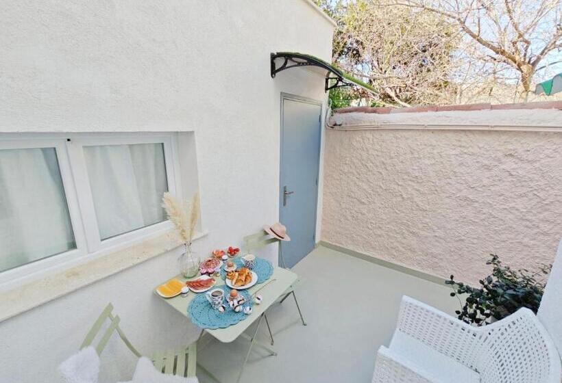 اتاق سوپریور, Des Calanques