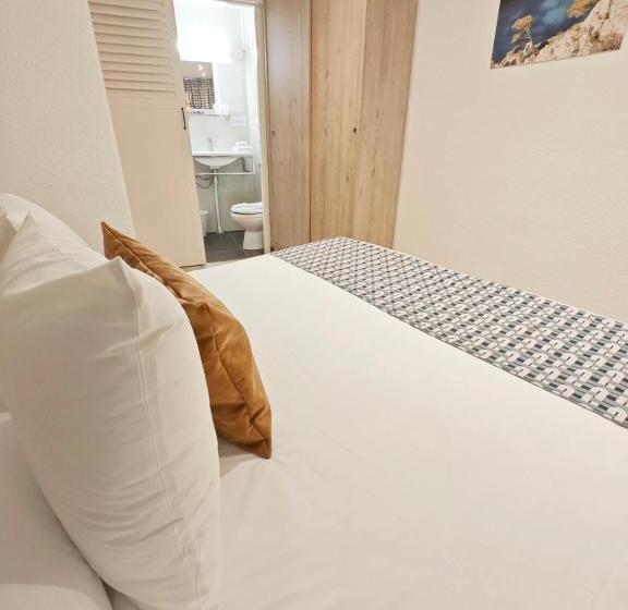 اتاق استاندارد, Des Calanques