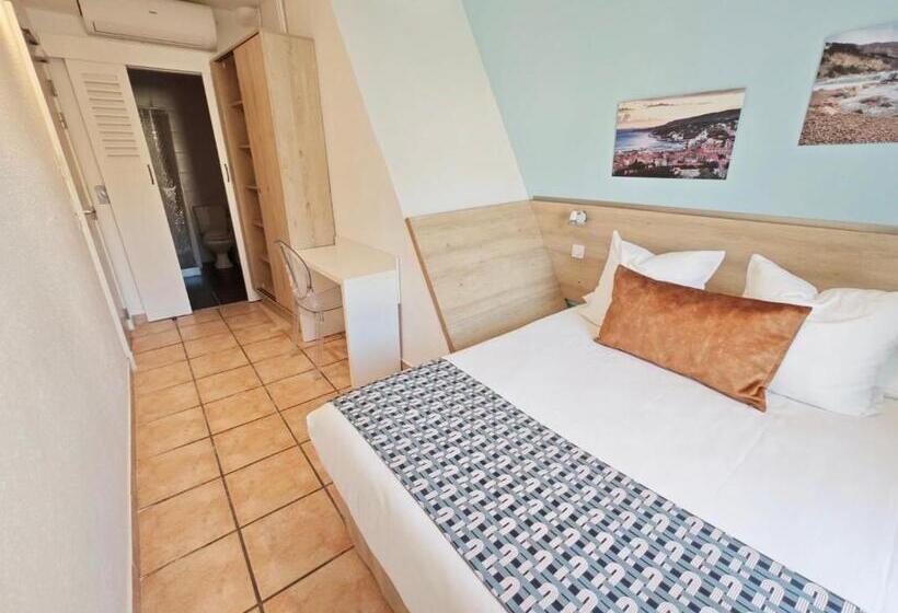 اتاق استاندارد با بالکن, Des Calanques