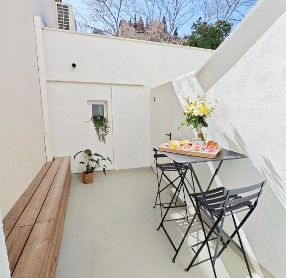 اتاق سوپریور, Des Calanques