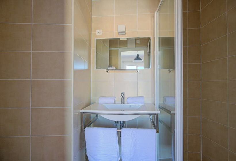 اتاق سوپریور, Des Calanques