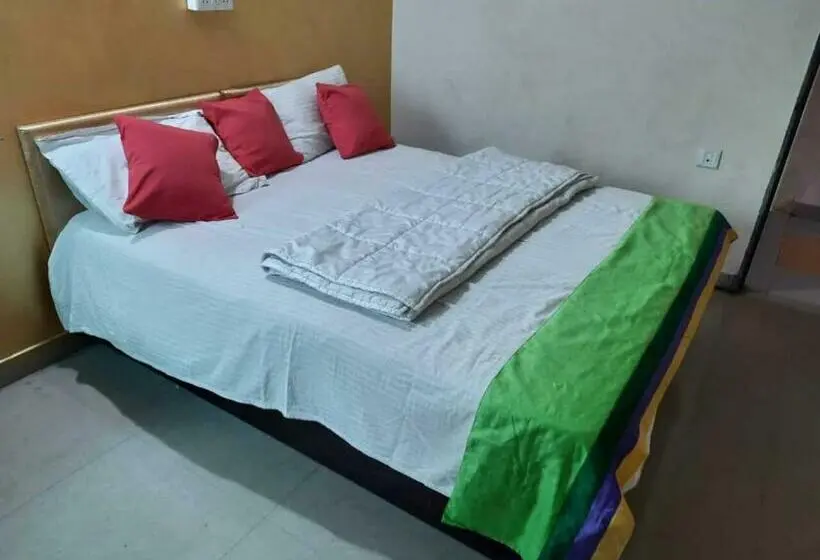 Deluxe-huone, Abhimaan Residency