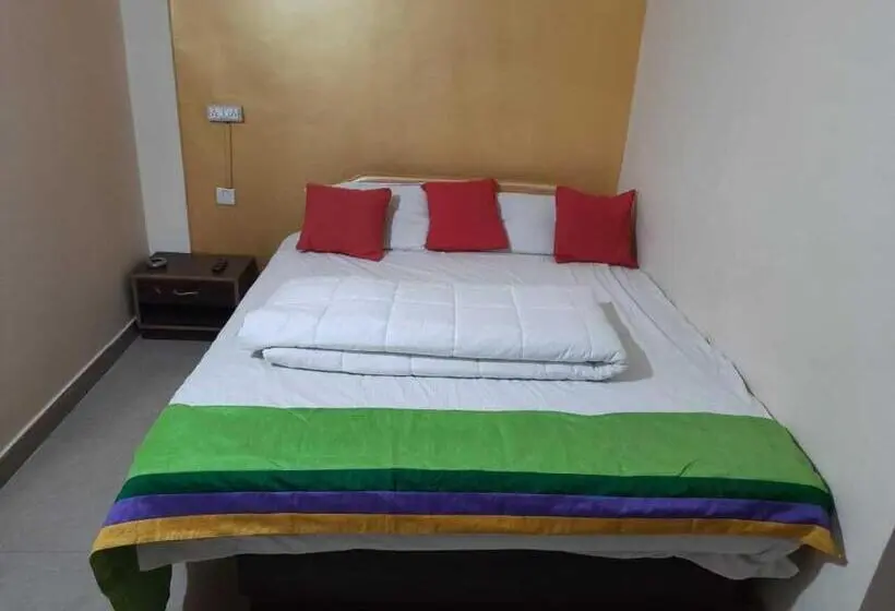 Economy-huone, Abhimaan Residency