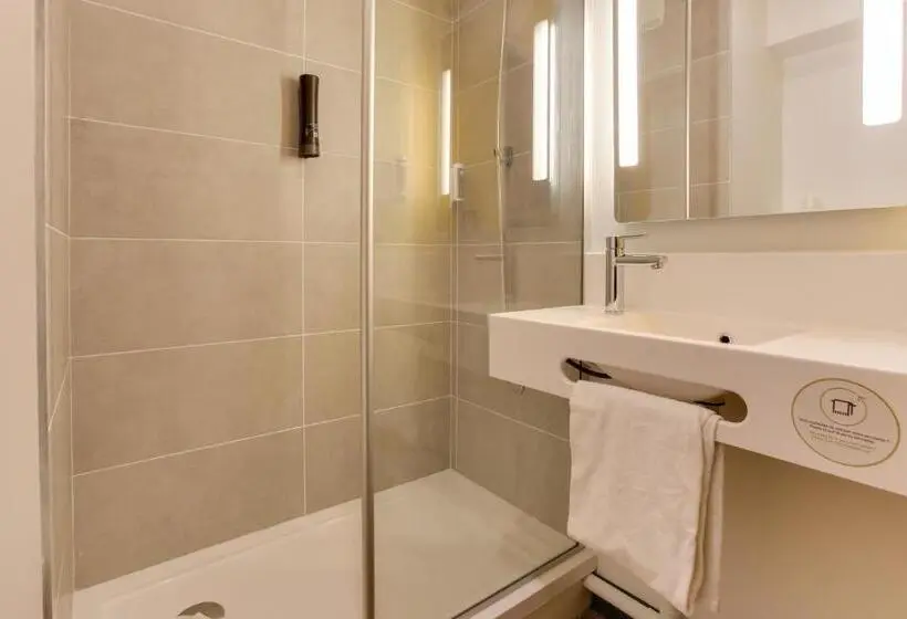 スタンダード４人部屋, B&b Hotel Reims Croix Blandin