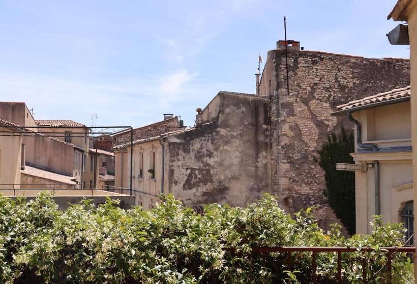 سوییت خانوادگی, Margaret Hôtel Chouleur