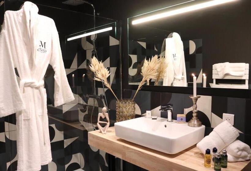 اتاق استاندارد, Margaret Hôtel Chouleur