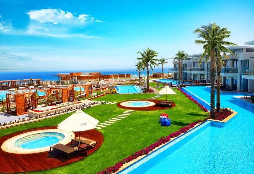 Deluxe Suite Sea View, Rixos Premium Magawish Suites and Villas - Ultra All Inclusive