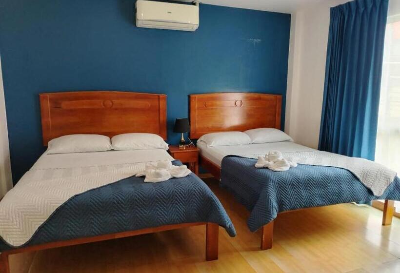 اتاق استاندارد چهار تخته, Park View Hotel & Restaurant