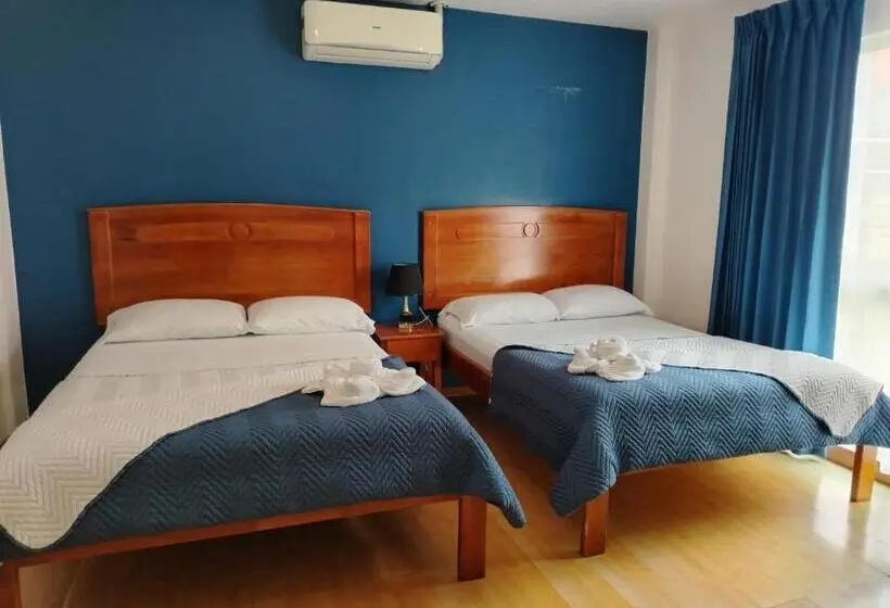 اتاق استاندارد چهار تخته, Park View Hotel & Restaurant