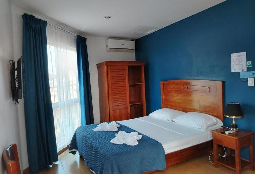 اتاق استاندارد با بالکن, Park View Hotel & Restaurant