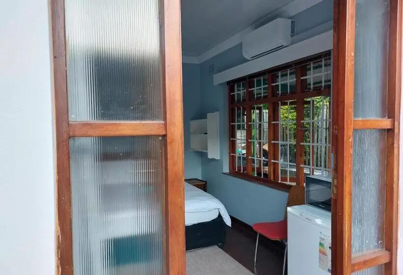 Standard-huone, Luvuyos Guest House