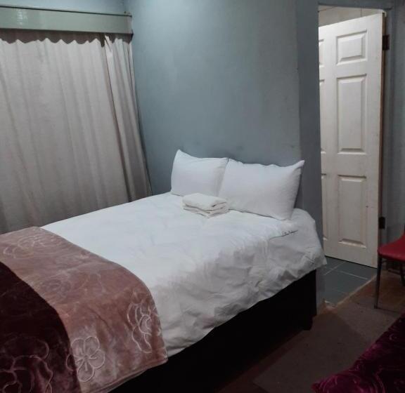 스탠다드 룸, Luvuyos Guest House Pmb