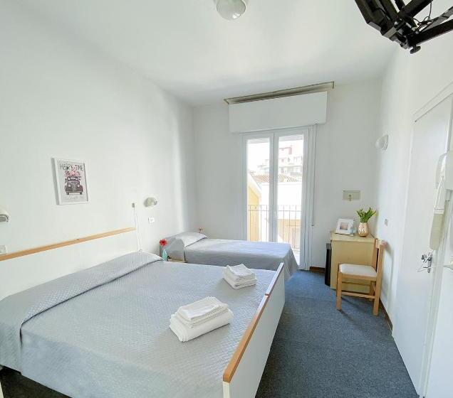 スタンダードトリプルルーム, Berlino