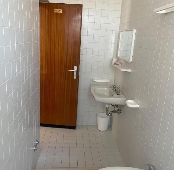 スタンダード４人部屋, Berlino