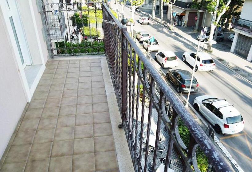 エコノミーシングルルーム, Berlino