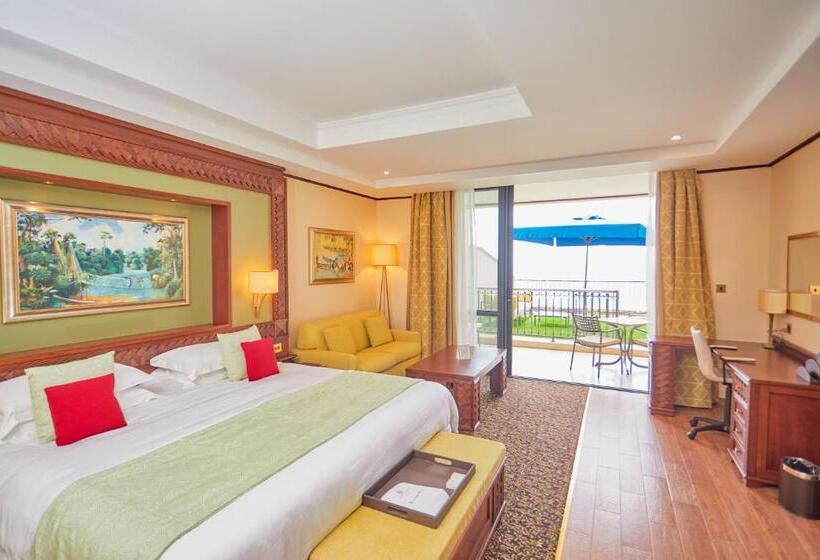 Номер Superior, Goma Serena