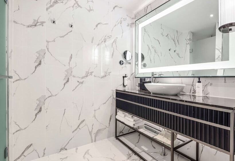 غرفة سوبيريور, Sofitel Adelaide