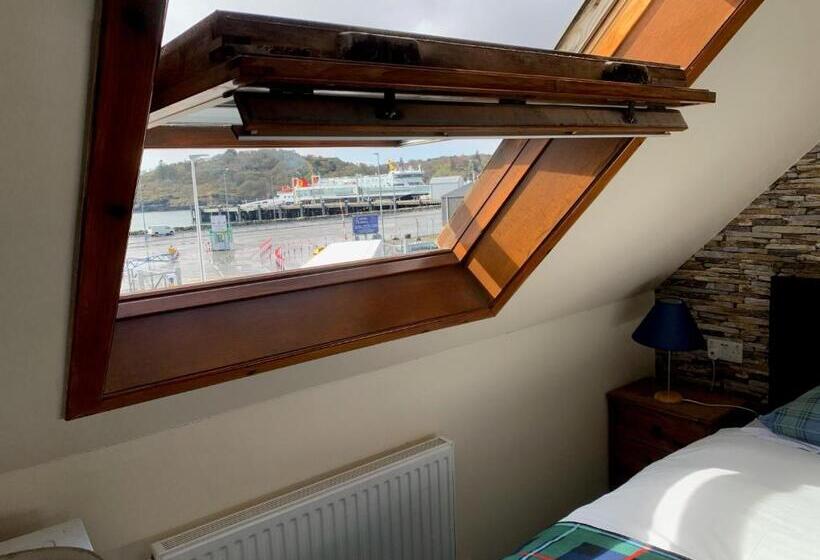 Standard room with outdoor bath, Hal O  The Wynd Guest House