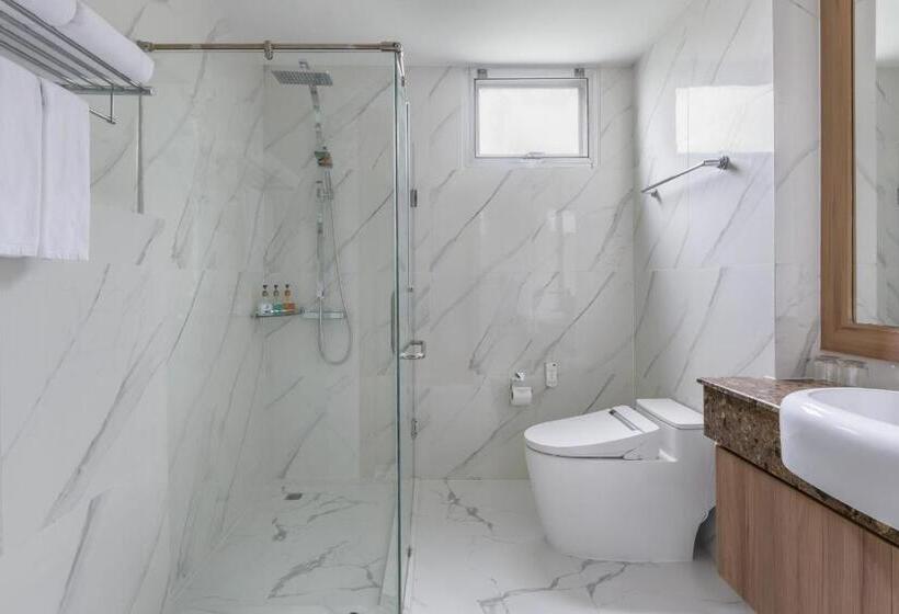 Suíte Familiar, Adelphi Grande Sukhumvit