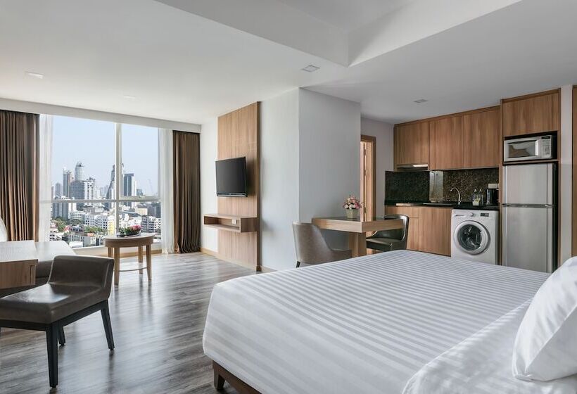 Suíte Deluxe, Adelphi Grande Sukhumvit