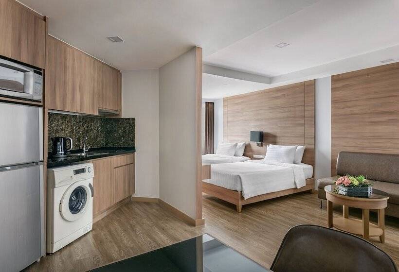 Suíte Deluxe, Adelphi Grande Sukhumvit